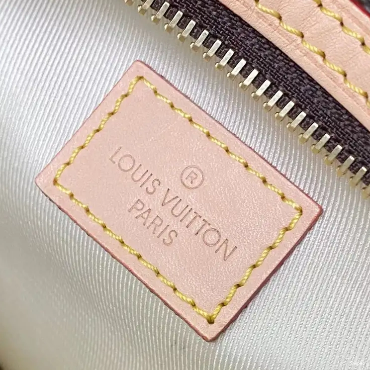 LV Bag 2309HT0001 0630